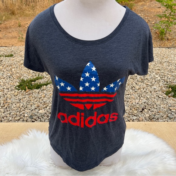 Womens Patriotic Adidas Shirt Medium - Picture 1 of 3